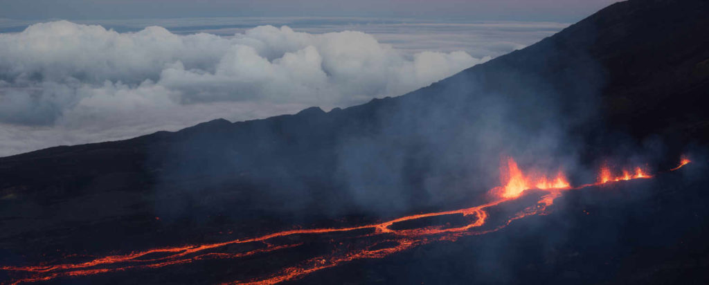 Volcan éruption Trapèze des Mascareignes